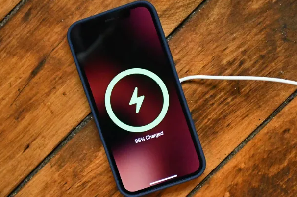 万州苹果手机维修分享iPhone如何正确充电 