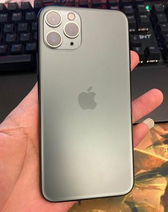 万州苹果维修点分享iPhone 11 Pro黑屏小众故障解析 